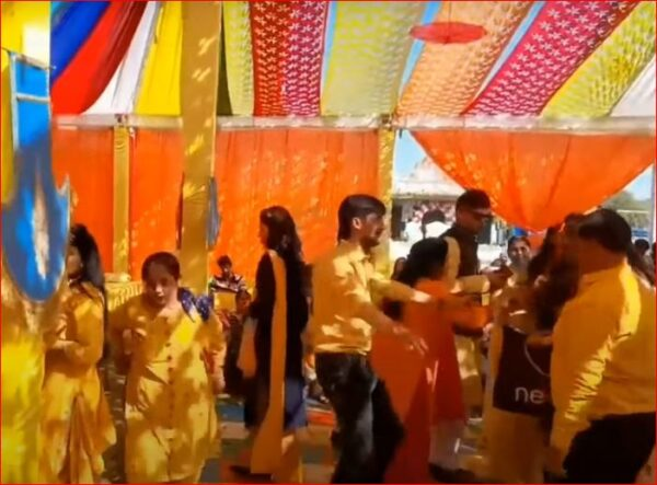 Pooja singh ने ठाकुरजी के साथ 7 फेरे लिए
