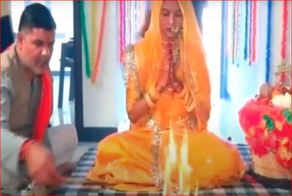 Pooja singh ने ठाकुरजी के साथ 7 फेरे लिए