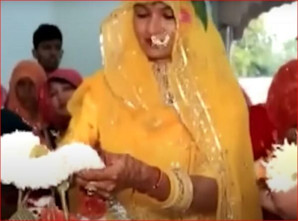 Pooja singh ने ठाकुरजी के साथ 7 फेरे लिए
