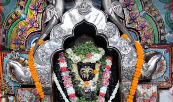 भारत के सबसे खूबसूरत और लोकप्रिय धार्मिक स्थल
